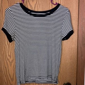 American Eagle short sleeve top